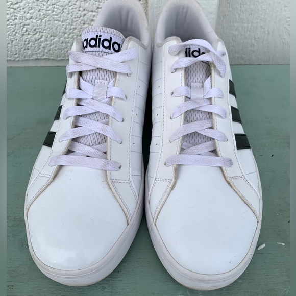 Adidas Sneakers- Black stripes - Picture 7 of 9